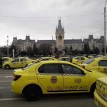 Ρουμανία: Οι ταξιτζήδες στο Ιάσιο ζητούν την παραίτηση δημοτικού συμβούλου που προμοτάρει τις Uber και Bolt