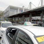 Iσπανία: Μαζική διαμαρτυρία των οδηγών κατά των ενοικιαζόμενων και των τουκ τουκ στο Αλικάντε