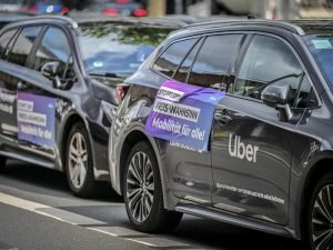 Έσσεν: Οι οδηγοί ενοικιαζόμενων προσφεύγουν στα δικαστήρια για το ελάχιστο κόμιστρο