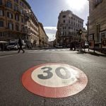 Ρώμη: Στο Συμβούλιο της Επικρατείας προσφεύγουν κάτοικοι και οδηγοί ταξί για την επέκταση της ζώνης περιορισμένης ταχύτητας σε ολόκληρο το ιστορικό κέντρο