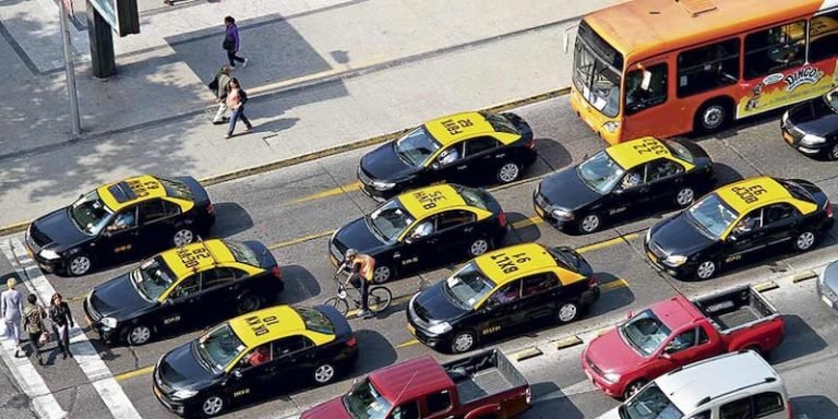 Χιλή: Αναθεώρηση του «νόμου Uber» μετά το χάος στις αστικές μεταφορές