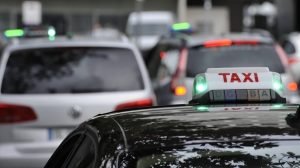Γαλλία: Κινητοποίηση των οδηγών ταξί στην Μπρεστ στις 17 Οκτωβρίου με κύριο αίτημα την ελάφρυνση του λειτουργικού κόστους