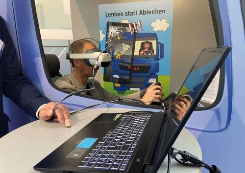2024-09-24-Fahrsimulator-Foto_BG-Verkehr_1200x850