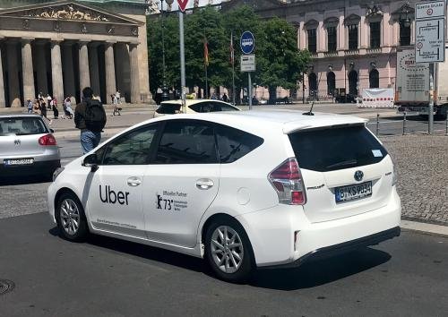 Uber-Auto-in-Berlin-Foto-Wim-Faber